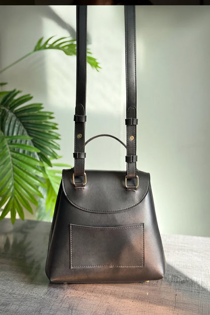 LUNA IN BLACK - CROSSBODY BAG