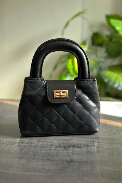 DOCKLOCK HANDLE BAG - BLACK