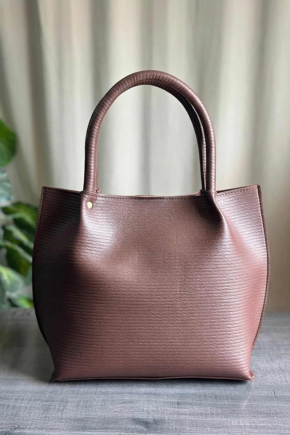 THE STUDIO TOTE - BURGUNDY