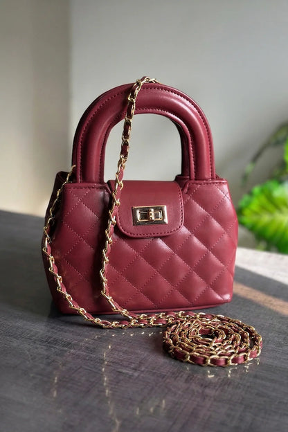 DOCKLOCK HANDLE BAG - RED