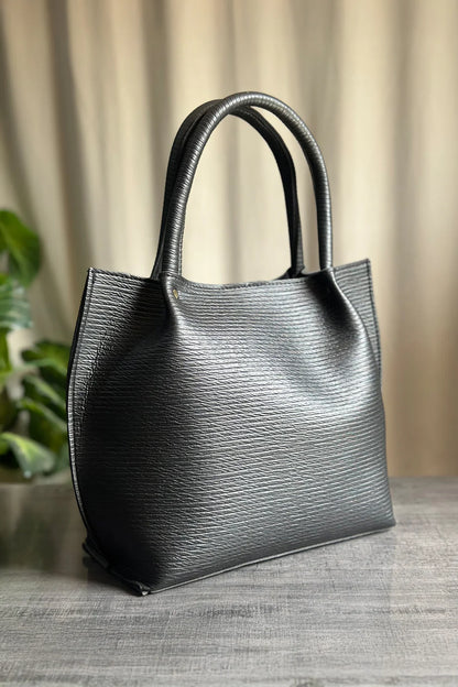 THE STUDIO TOTE - BLACK