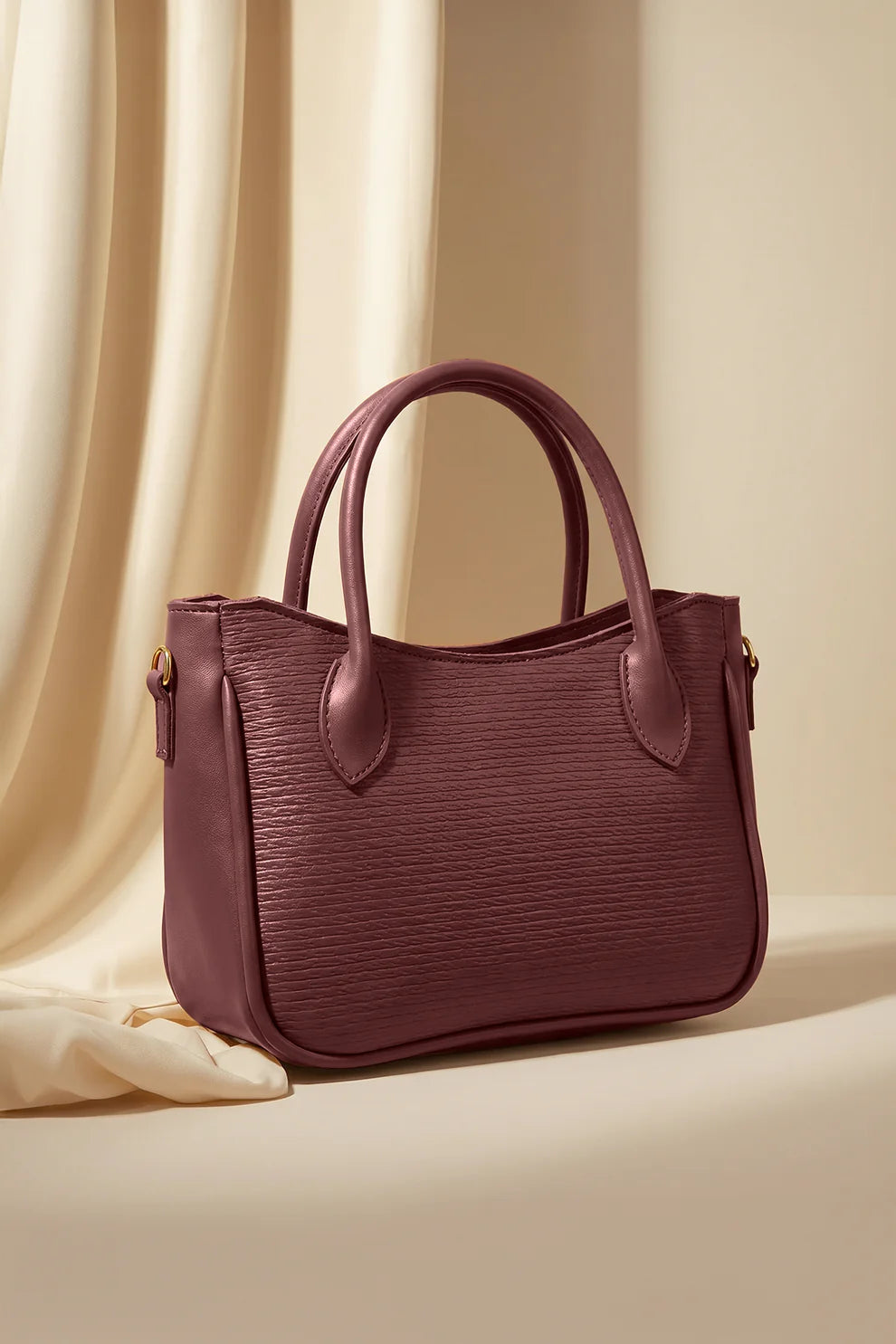 NOVA SHOULDER BAG - BURGUNDY