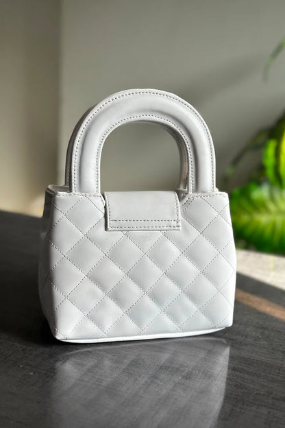 DOCKLOCK HANDLE BAG - WHITE