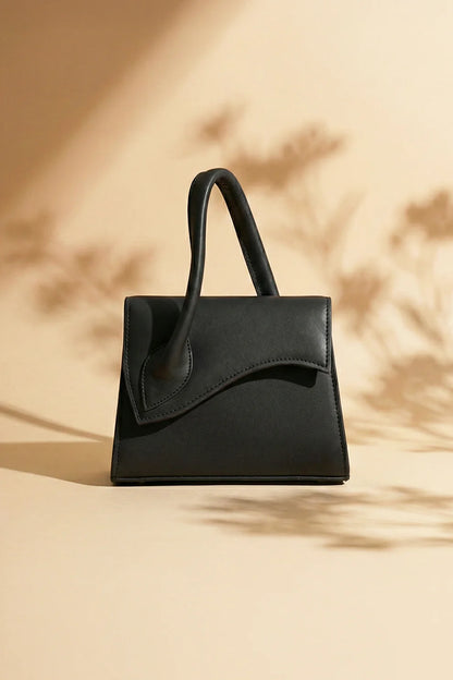 AURA HANDBAG - BLACK