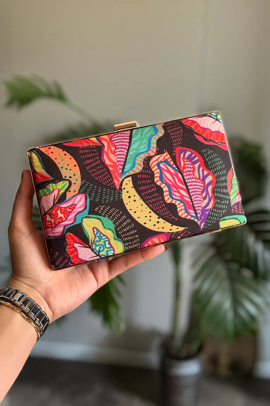 NOOR E BAHAAR - CLUTCH