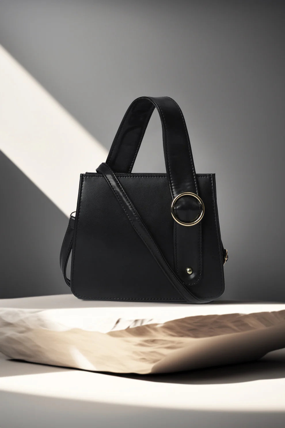 RINGBLOOM - BLACK HANDBAG