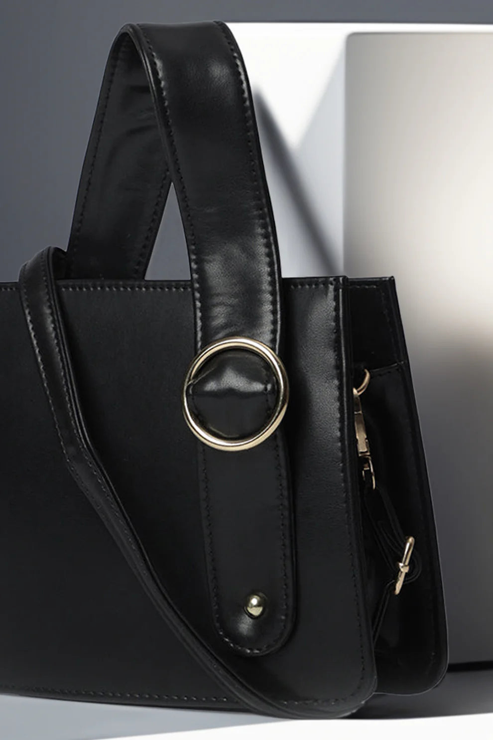 RINGBLOOM - BLACK HANDBAG