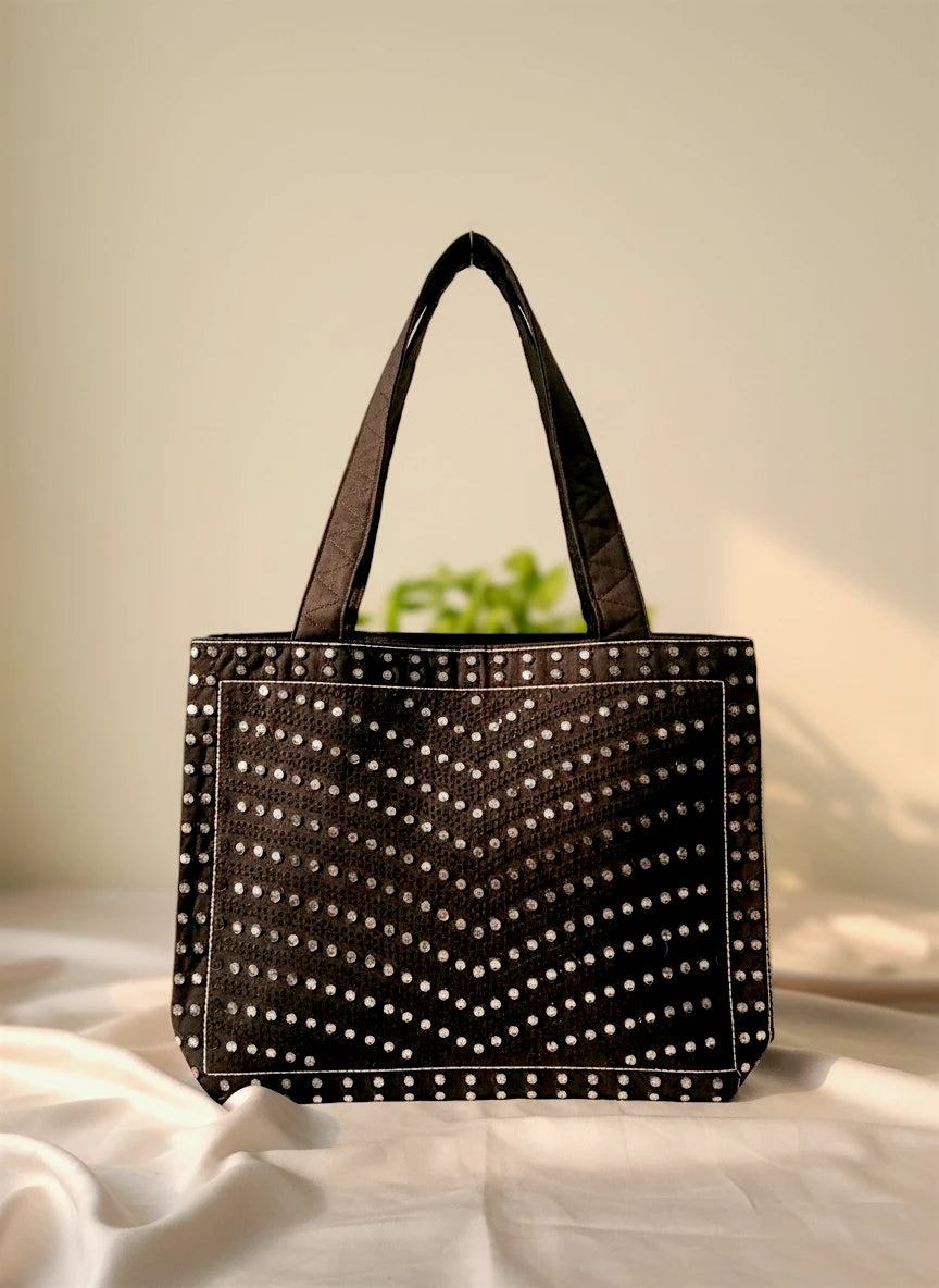 TRADITIONAL MIRROR EMBROIDERY TOTES