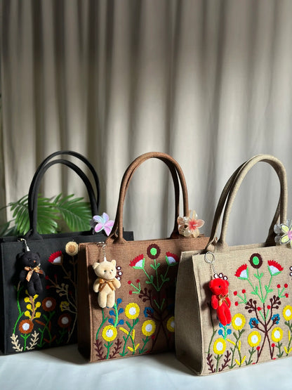 HANDMADE EMBROIDERED JUTE TOTE FLORA - BEIGE
