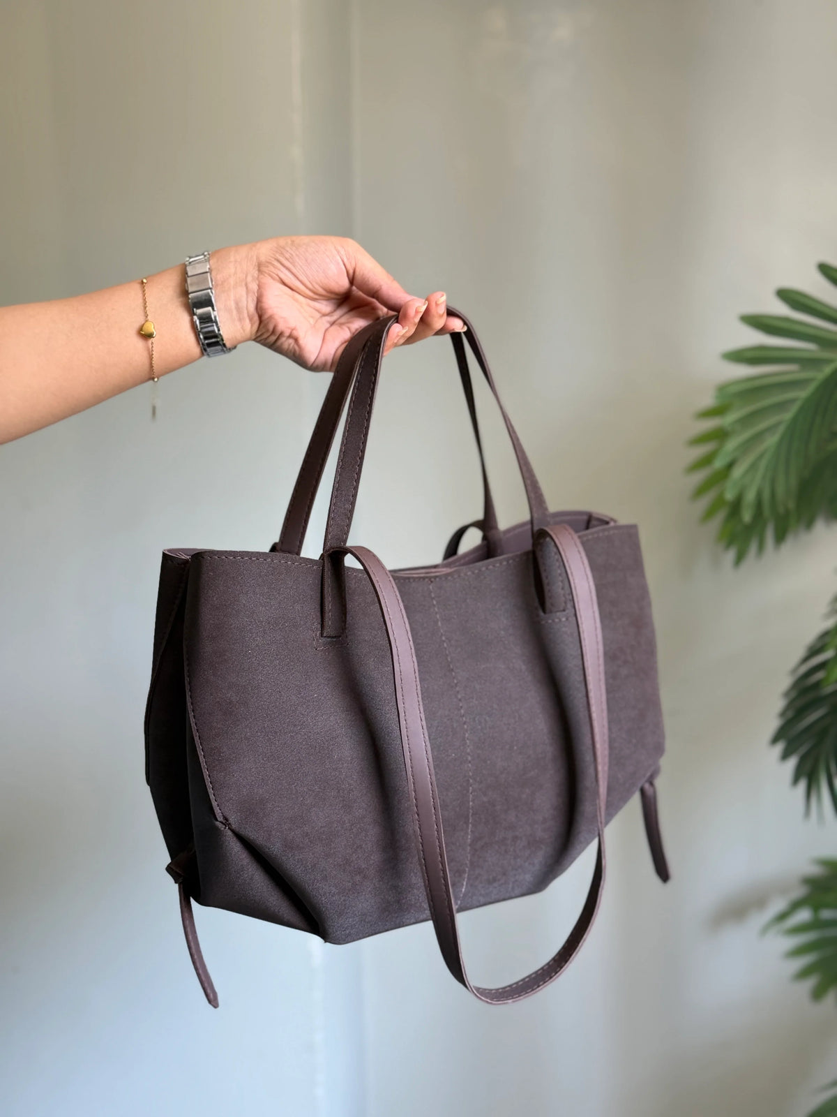 AERIS LUXURY TOTE - DARK BROWN